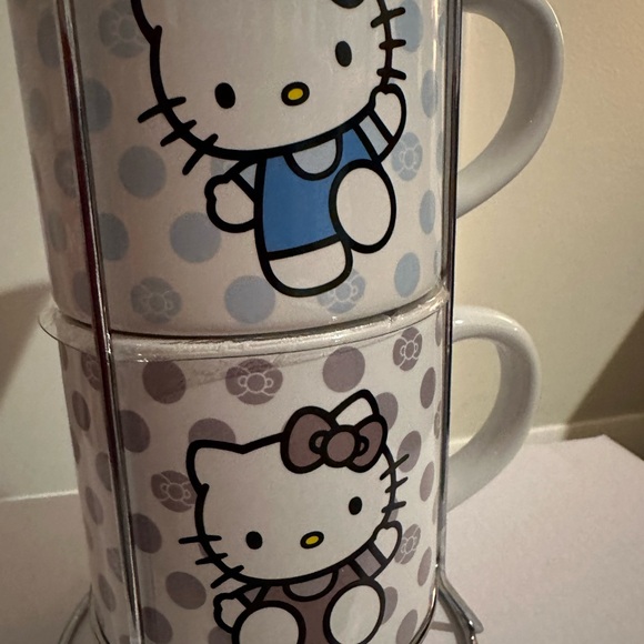 NWT: Hello kitty tour w/ stand - Picture 4 of 5